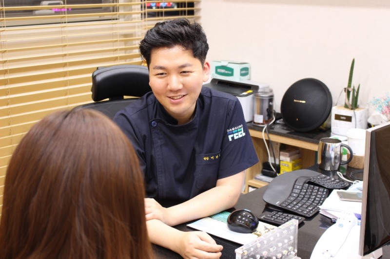 세종시 삼성필의원 이건석 원장