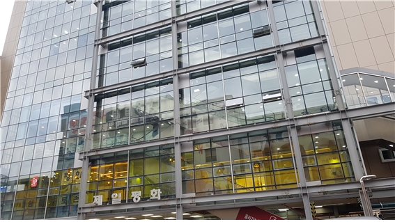 리모델링 공사 중인 동대문 제일평화시장