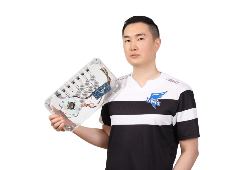 격투 게임 레전드 '잠입' 이선우, 아프리카 프릭스 입단