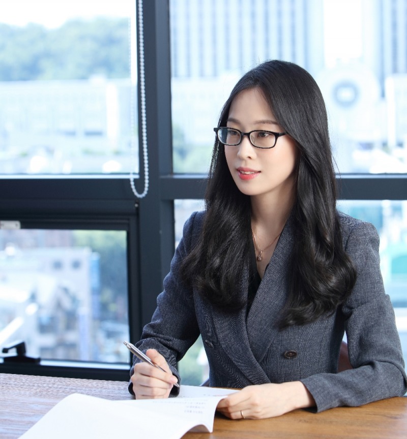 유책배우자 이혼소송 시 재산분할 위해 이혼전문변호사 조력 받아야