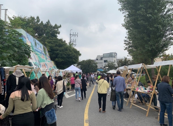 ▲ 경의선숲길공원 주민화합대축제 (사진=마포구 제공)