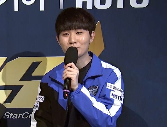 '해설자 겸업' 전태양, 기복을 극복하라