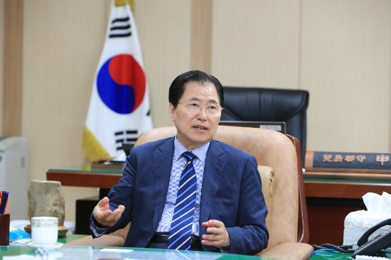 신우철 완도군수/사진=완도군