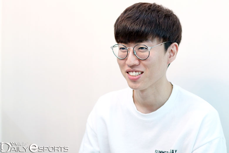 젠지 e스포츠의 '아쿠아파이브' 유상호.