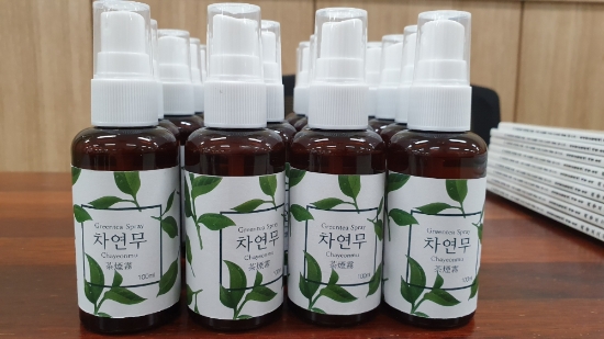 전남 보성군이 용역을 통해 개발한 천연 탈취 제품 차연무/사진=보성군