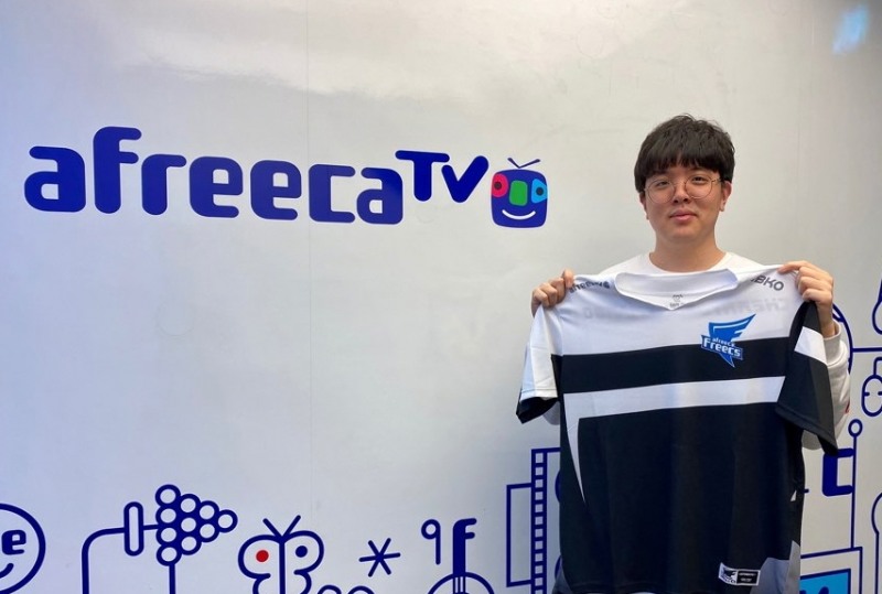 아프리카 프릭스, 철권7 '체리베리망고' 김재현 영입