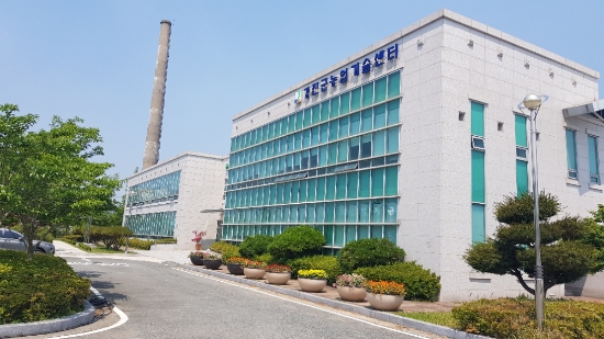 강진군농업기술센터 전경/사진=강진군