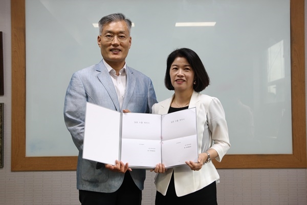 제너럴네트 송강호 대표(좌)와 다이오진 임성식 대표