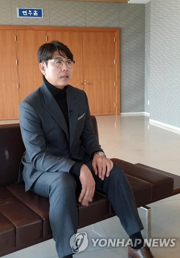 성적부진에 시달리고 있는 한화 이글스 정민철 단장.