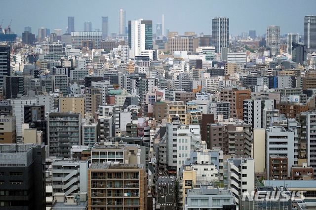 지난달 1일 일본 수도 도쿄의 빌딩숲 모습.