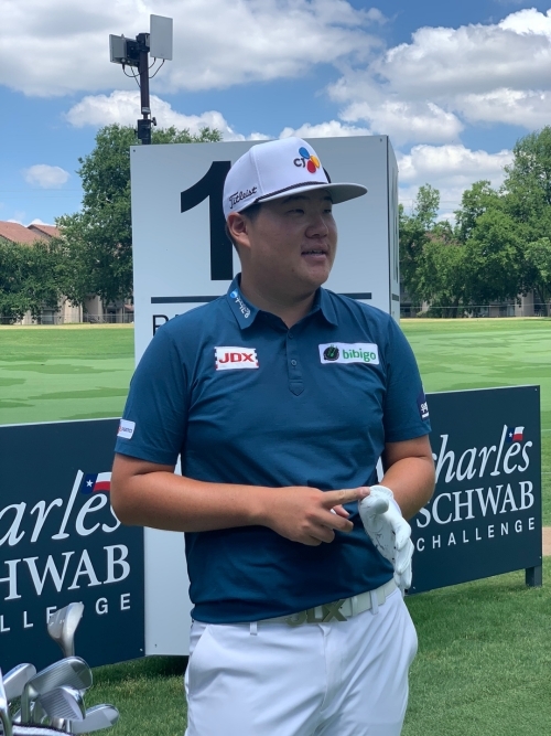 3개월만에 재개된 미 PGA 찰스 슈왑 챌린지 대회에 참가하는 임성재.