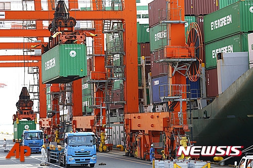 日, 5월 수출 코로나19 충격으로 28.3% 급감
