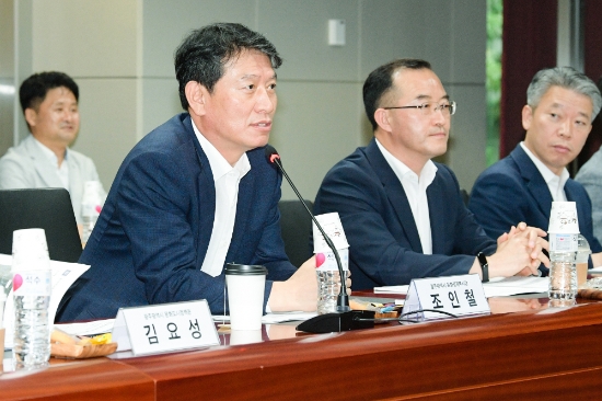 조인철 광주광역시 문화경제부시장이 17일 오후 국립아시아문화전당에서 열린 아시아문화중심도시 조성사업 관련 정책협의회에 참석해 인사말을 하고 있다./사진=광주광역시