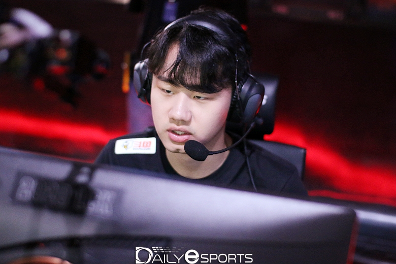 kt 롤스터의 미드 라이너 '쿠로' 이서행,