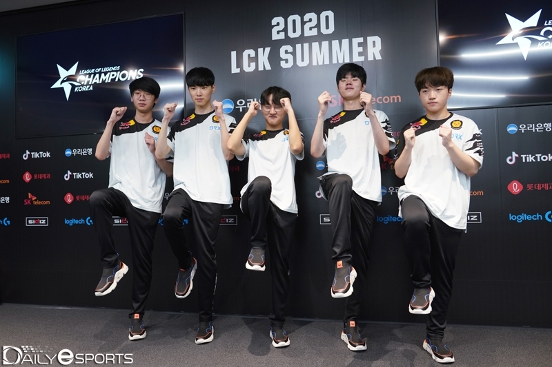 T1과 젠지라는 큰 산을 연달아 넘은 DRX.