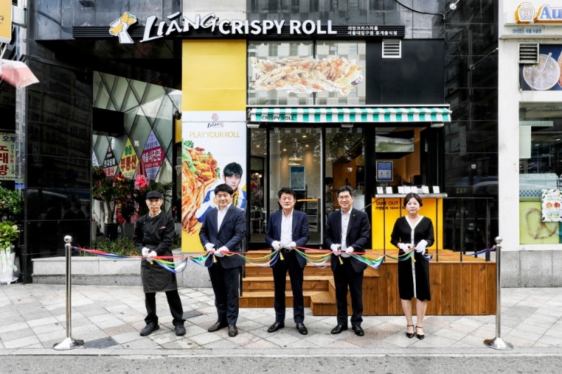 사진=리앙크리스피롤 1호점 테이프 커팅식