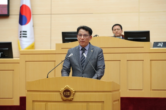 박문옥 전남도의회 기획행정위원장/사진=전남도의회