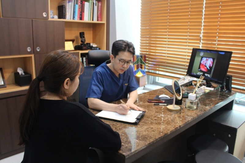 ‘이마거상술', 섬세한 내시경 주름수술로 긍정적인 변화 도움