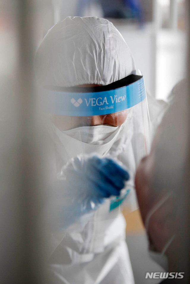 光州 잠적 60대 확진자, 영광 공사장서 발견