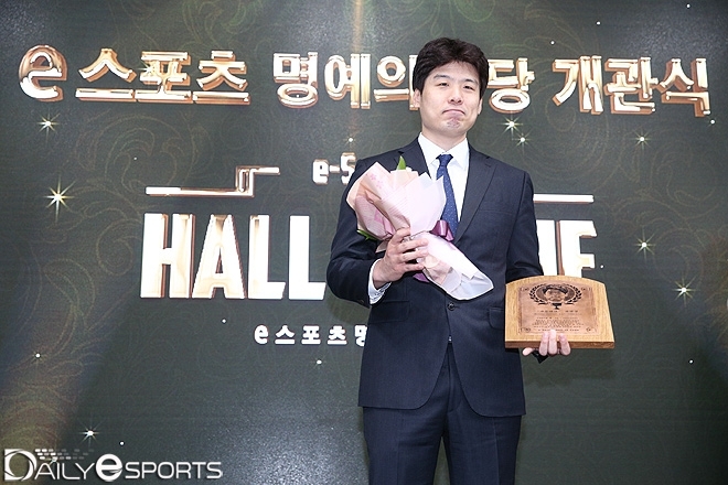 최연성 아프리카 감독 "스프링 기복, 반복 않겠다"