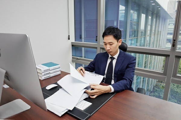 경찰출신변호사, 공무원 성매매…중징계 내려질 수 있어 유의해야