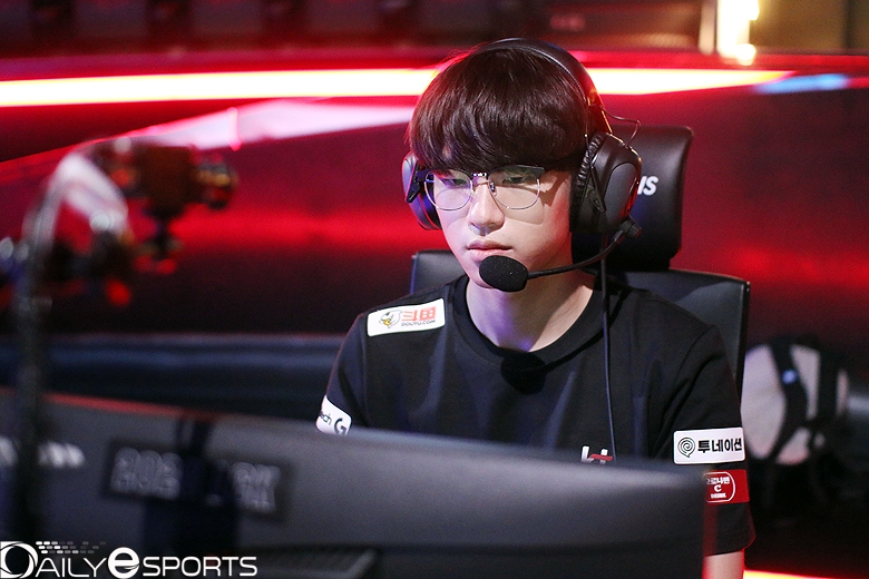 kt 롤스터의 톱 라이너 '소환' 김준영.