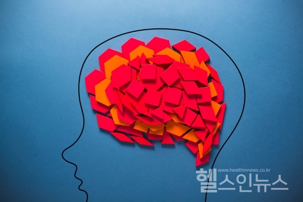 에이즈 원인 HIV바이러스, "뇌세포에 이어 온몸 전파 가능성 있어"