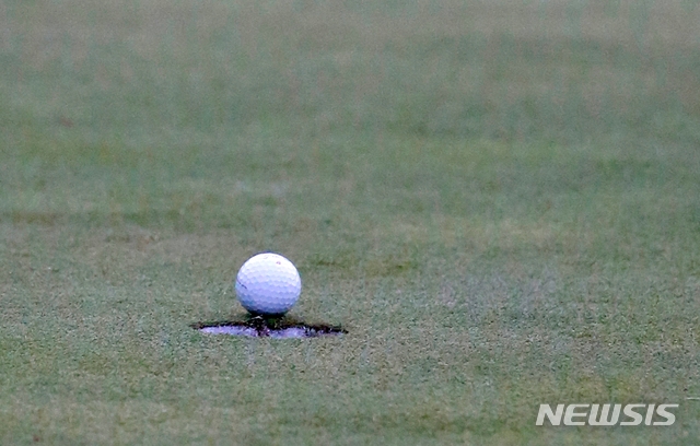 제주 골프장들 평일에도 '풀 부킹'… '행복한 비명'
