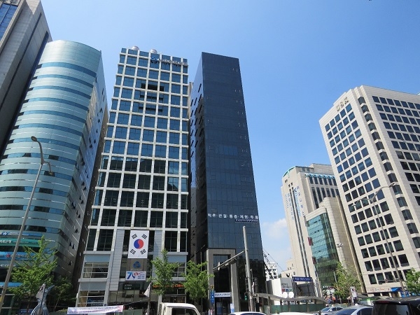 강남초이스정형외과병원, SBS CNBC ‘고주파 디스크 치료 병원 편’에 소개