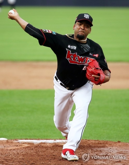 다승 선두그룹들이 최근 1~2게임에서 승수를 추가하고 있지 못하는 사이 KT 데스파이네가 2연승으로 슬금슬금 선두 추격에 나서고 있다.