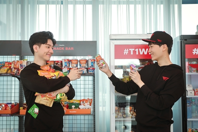 T1, 스낵포와 손잡고 선수들의 간식 책임진다