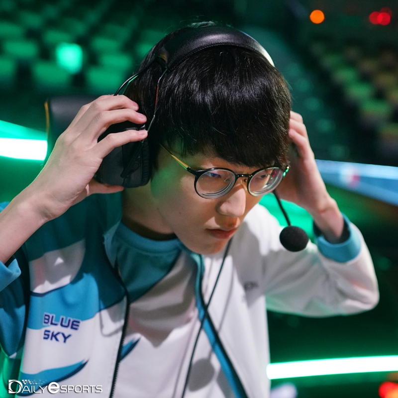 담원 게이밍의 톱 라이너 '너구리' 장하권.