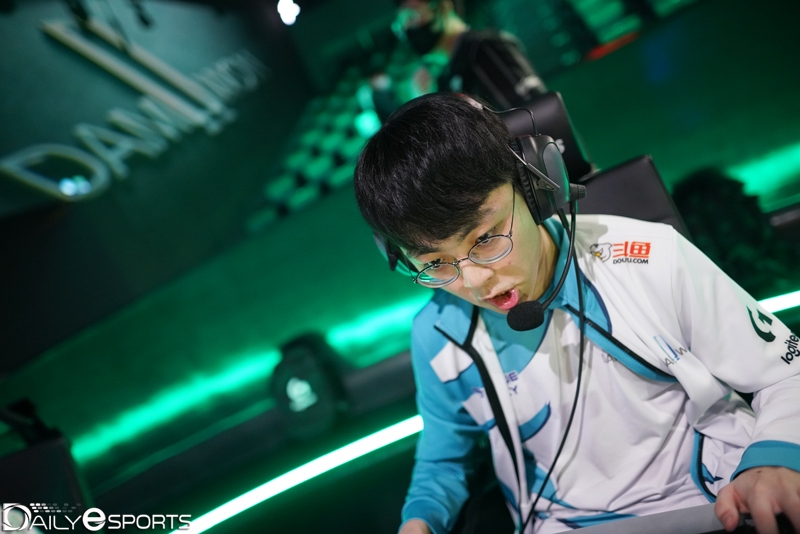 담원 게이밍의 미드 라이너 '쇼메이커' 허수.