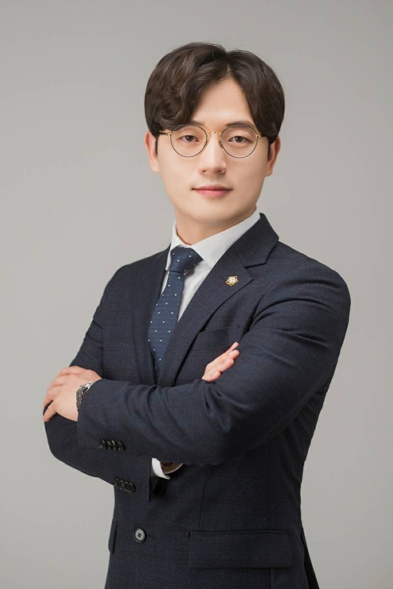 성범죄변호사 “빈번하게 발생하는 지하철성범죄, 처벌 수위 가볍지 않아”