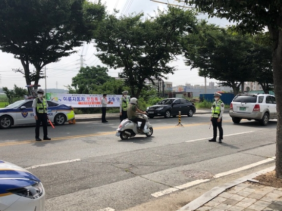 영암군, 이륜자동차 무등록 운행 집중 단속 실시/사진=영암군