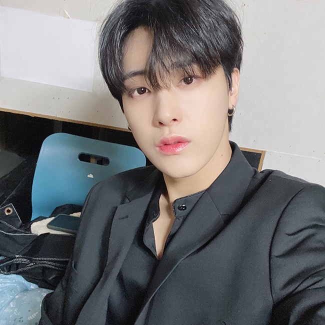 ‘원더나인 출신’ 용하-준서, 위아이 합류…6人 완전체 리얼리티 촬영 완료