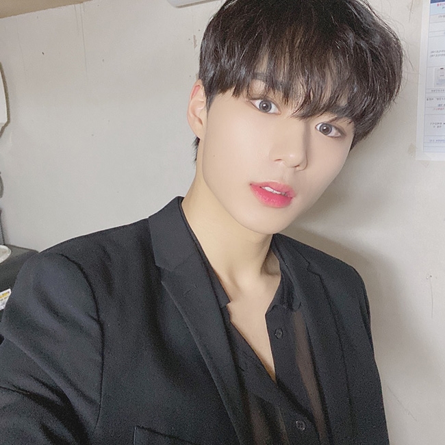 ‘원더나인 출신’ 용하-준서, 위아이 합류…6人 완전체 리얼리티 촬영 완료