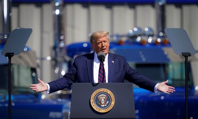 도널드 트럼프 미국 대통령이 20일(현지시간) 펜실베이니아 올드포지에서 연설하고 있다.