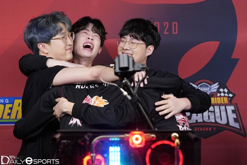 지난 시즌 드라마를 쓰며 창단 첫 결승 진출에 성공한 성남 락스.