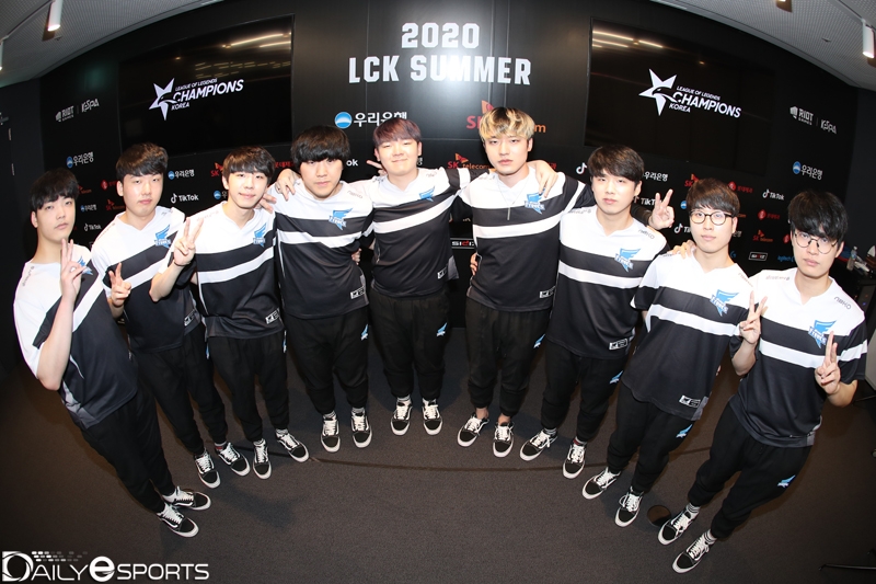 판독기 깨뜨린 아프리카, 2018년 서머처럼?