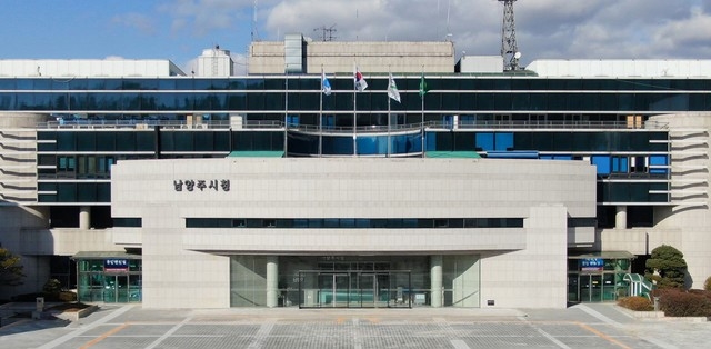 남양주, 요양원서 18명 무더기 확진…건물 코호트 격리