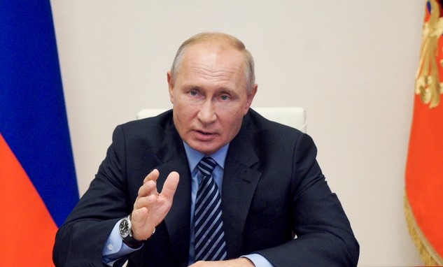 블라디미르 푸틴 러시아 대통령이 7월 9일(현지시간) 화상 회의에 참석한 모습