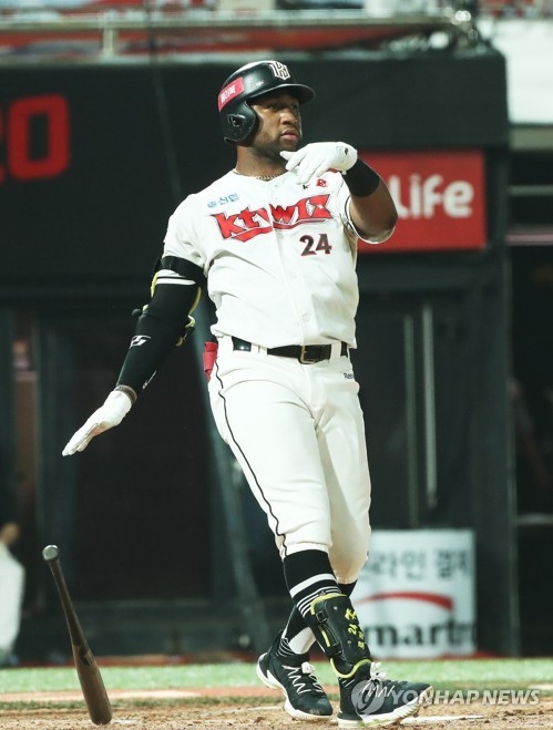 KT의 멜 로하스 주니어