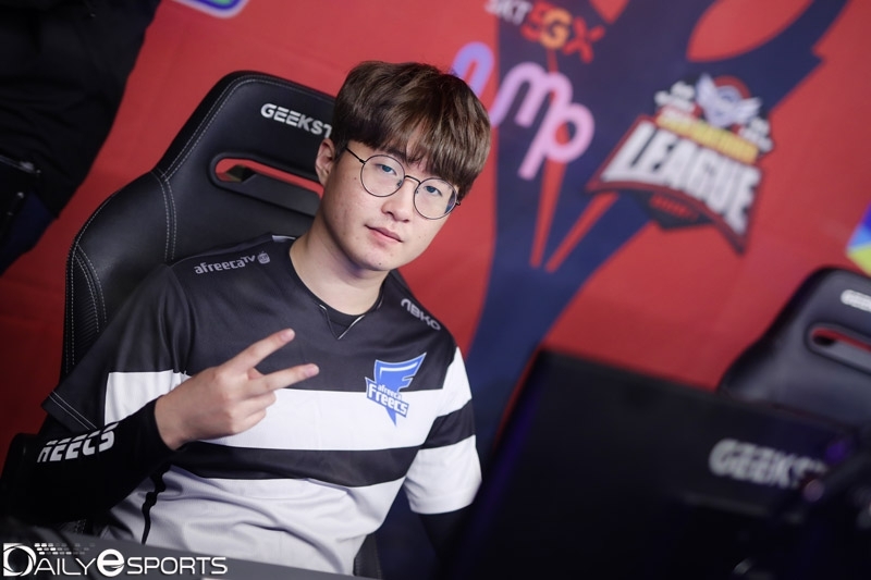 아프리카 프릭스 유영혁.