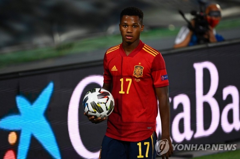 스페인 역대 최연소 득점 기록을 경신한 안수 파티.