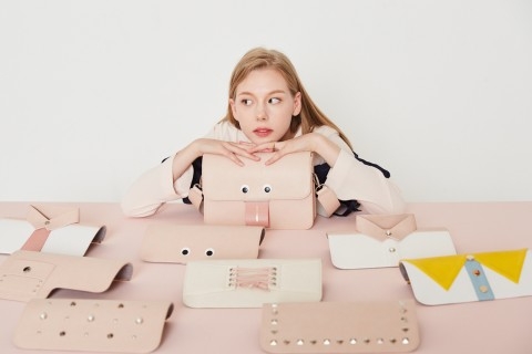 소비자 최적화 커스터마이징 가방 브랜드 러브참