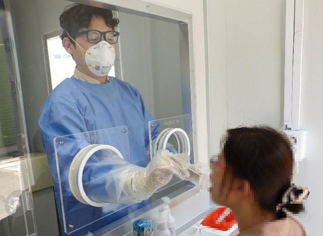 경주시보건소의 코로나19 워킹스루 선별진료부스