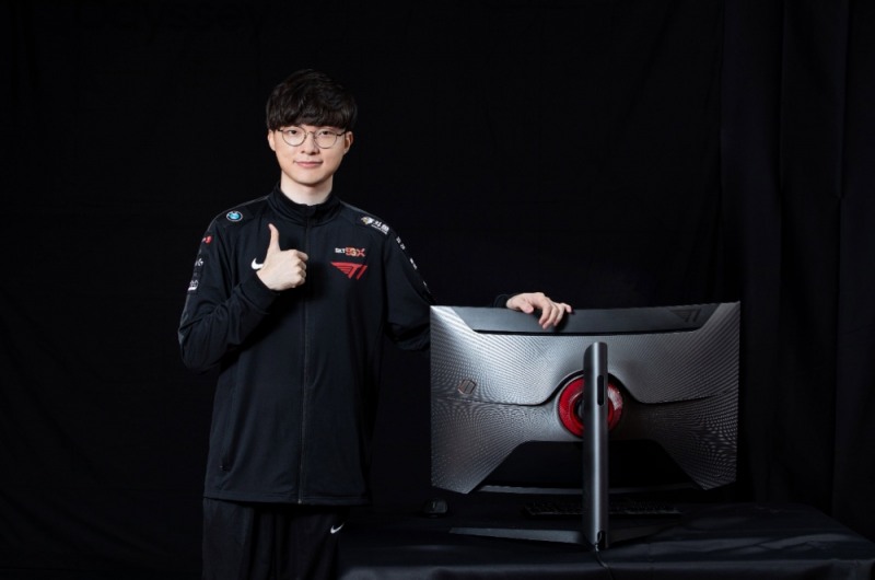 T1-삼성전자, '페이커 에디션' 모니터 출시