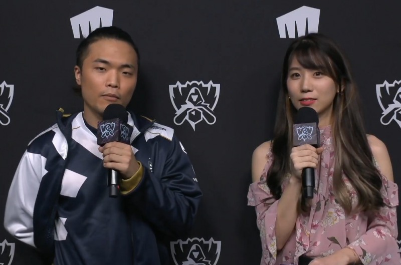 리퀴드의 톱 라이너 '임팩트' 정언영(왼쪽)이 방송 인터뷰에 임하고 있다(사진=생중계 화면 캡처).