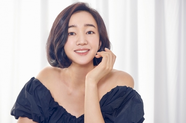 배우 수애, 사진 제공=스튜디오 산타클로스 엔터테인먼트